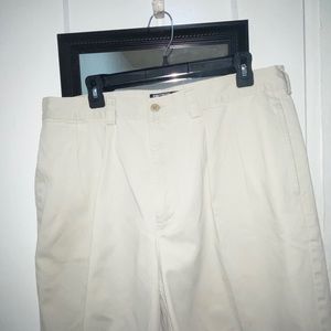 White polo Ralph Lauren shorts sz L